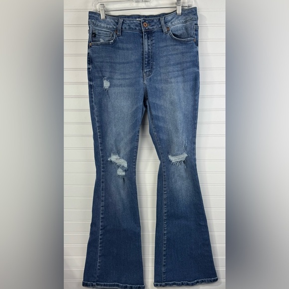 KanCan women’s Estilo high rise flare medium wash distressed jeans. Size 13/30 - Picture 1 of 9